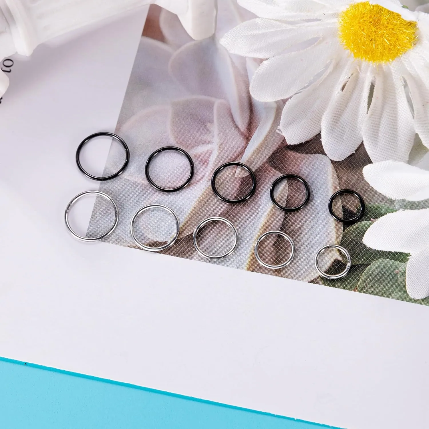 10Pcs 18G 20G Surgical Steel Nose Rings Hoops for Women Men Hinged Seamless Clicker Nose Hoops Cartilage Helix Tragus Daith Sleeper Earrings Hoop Hypoallergenic Nose Piercing 6/7/8/9/10MM
