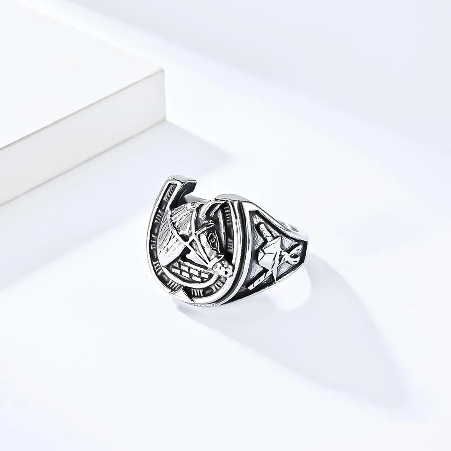Animal Ring Lucky Horse Ring for men Wedding Rings for Men U Shape Horseshoe rings Hip Hop ring Stainless Steel Jewelry Punk Ring Club ring Heavy Metal ring Party