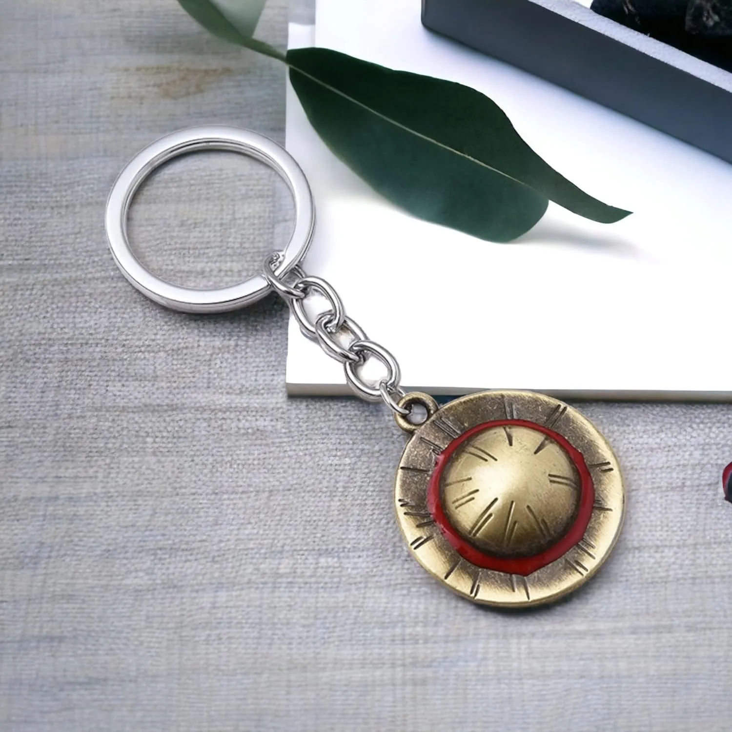 Anime One Piece Hat Keychain, Luffy Straw Hat Anime Keychains One Piece Merch Accessories for Fans