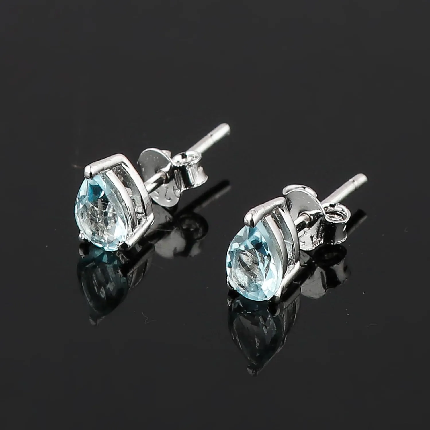AURA GEMS Natural Sky Blue Topaz Crystals Pear Shape Stud Earring For Women, Chakra Energy Healing Gemstone, Fine Crystal, Birthstone, Beautiful Women Simple Christmas Gift Jewelry
