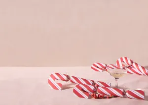 Candy Cane Stripe Crackers, Set of 6