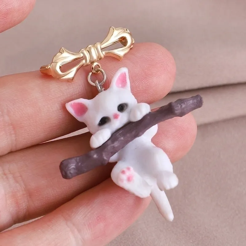 Cartoon Style Branches Cat Resin Women's Brooches 1 Piece