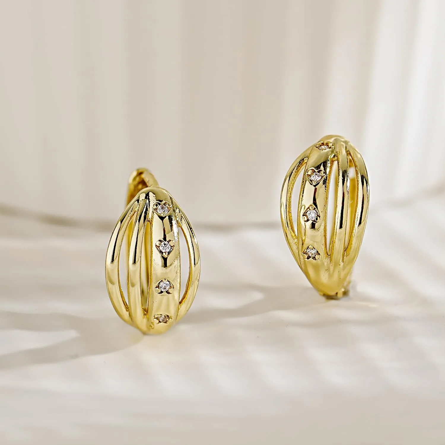 Cubic Zirconia Huggie Hoop Earrings 14k Gold Plated Small Hypoallergenic Simple Chunky Hoops Lightweight Trendy Jewelry Gift for Women