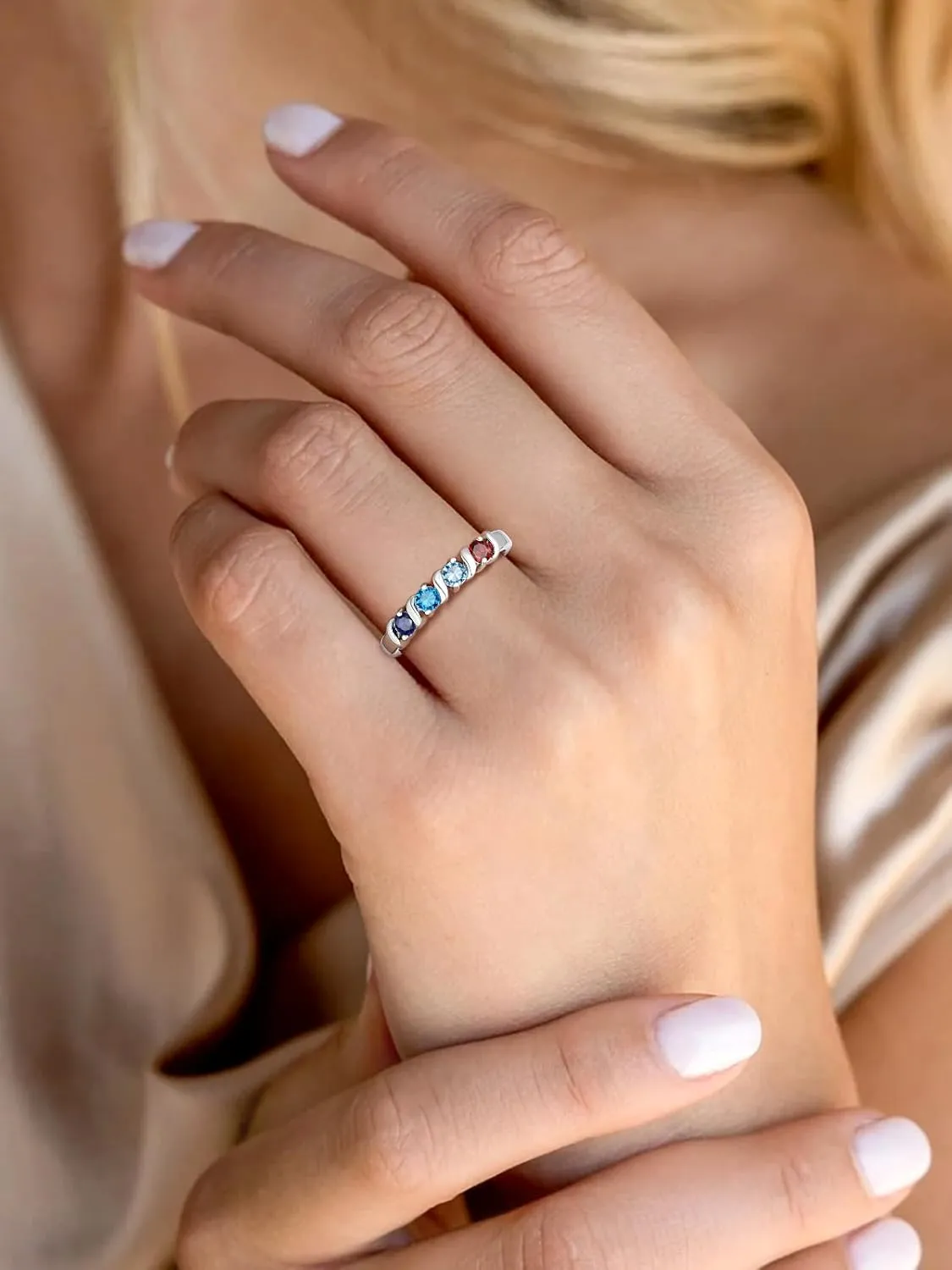 Custom4U Personalized Mothers Ring with 1-5 Birthstones Names Engraved 925 Sterling Silver/14K White Gold Plated Birthstone Rings for Women Promise Ring Birthday Jewelry Gifts for Mom Grandmother Wife