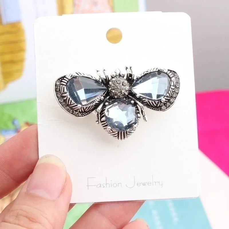 Cute Pastoral Bee Alloy Asymmetrical Rhinestones Women's Brooches