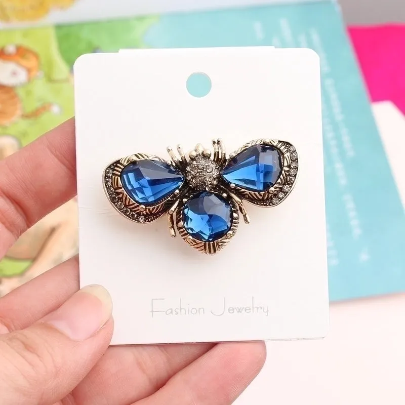 Cute Pastoral Bee Alloy Asymmetrical Rhinestones Women's Brooches