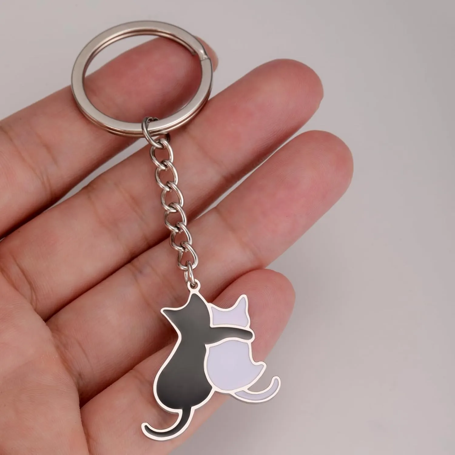 Dreamtimes Cute Cat Keychain Dog keychains for Women Man Cute Bag Car Keyring Stainless Steel Keyring Black Cat Keychain