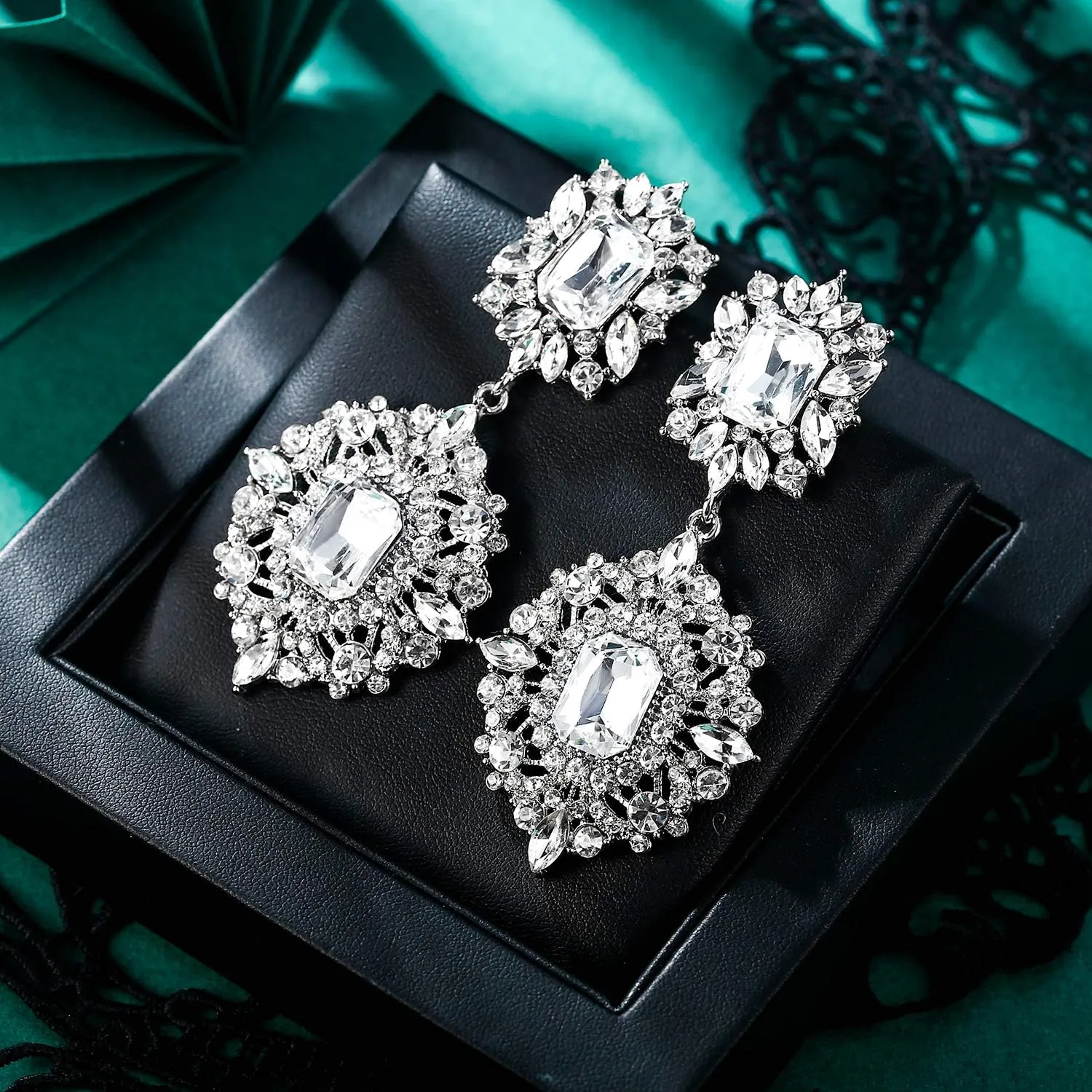 Flyonce Women's Rhinestone Crystal Wedding Art Deco Vintage Style Gatsby Chandelier Dangle Earrings
