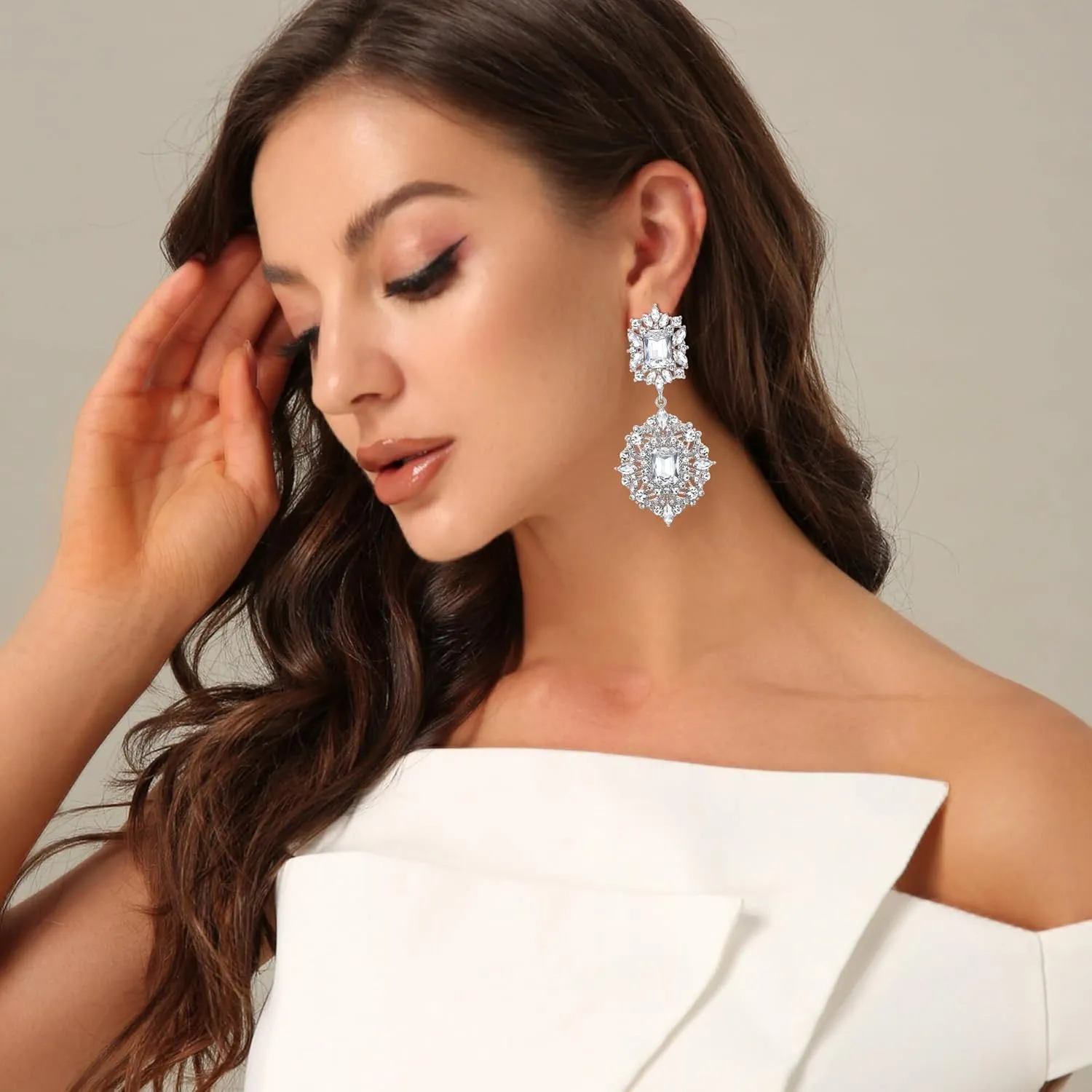 Flyonce Women's Rhinestone Crystal Wedding Art Deco Vintage Style Gatsby Chandelier Dangle Earrings