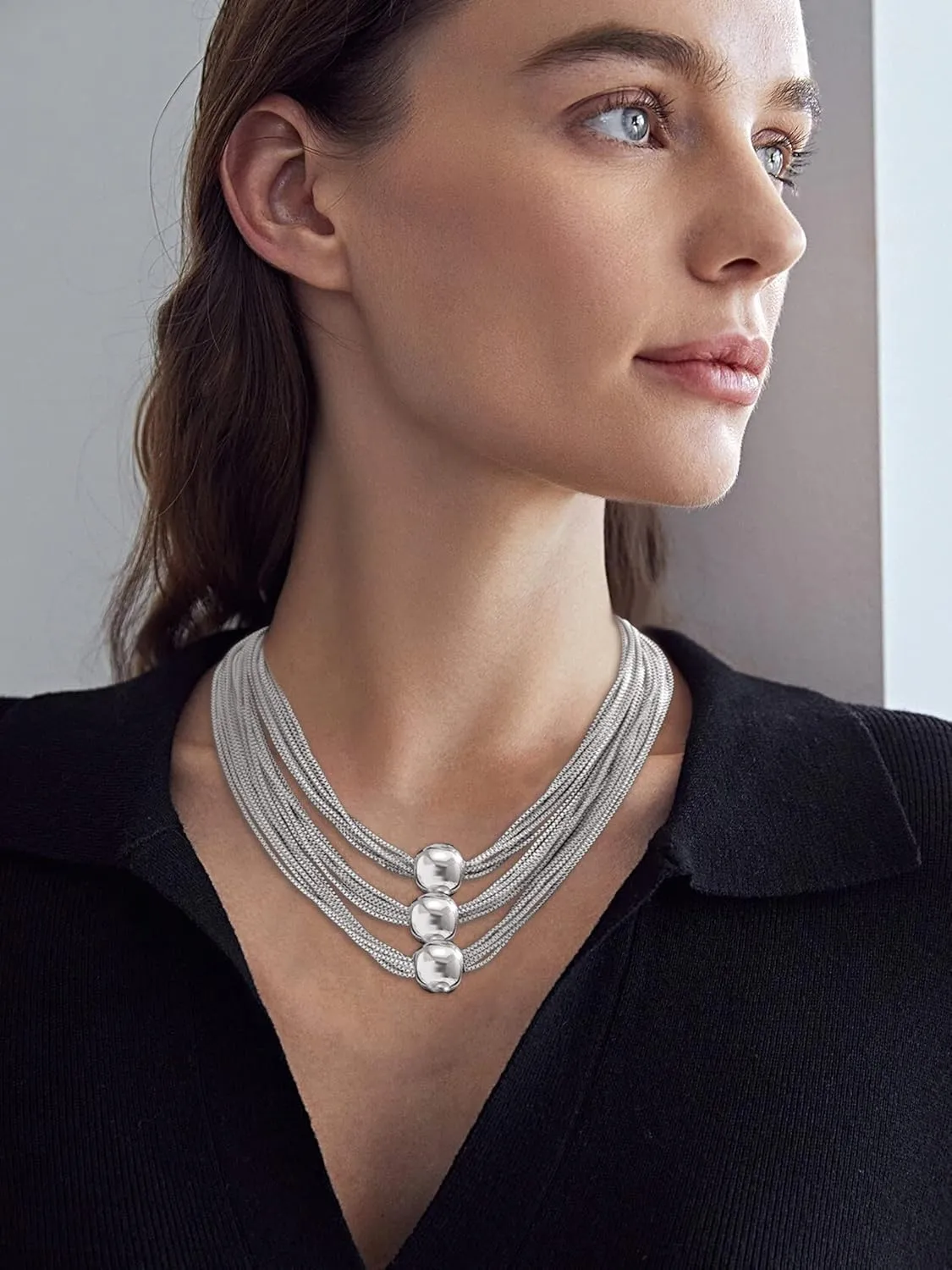 Gold Chunky Neckalce for Women Statement Choker Necklace Layered Tassel Necklace for Girls Big Round Ball Pendant Necklace Geometric Chain Beaded Choker Necklace for Birthday Gifts