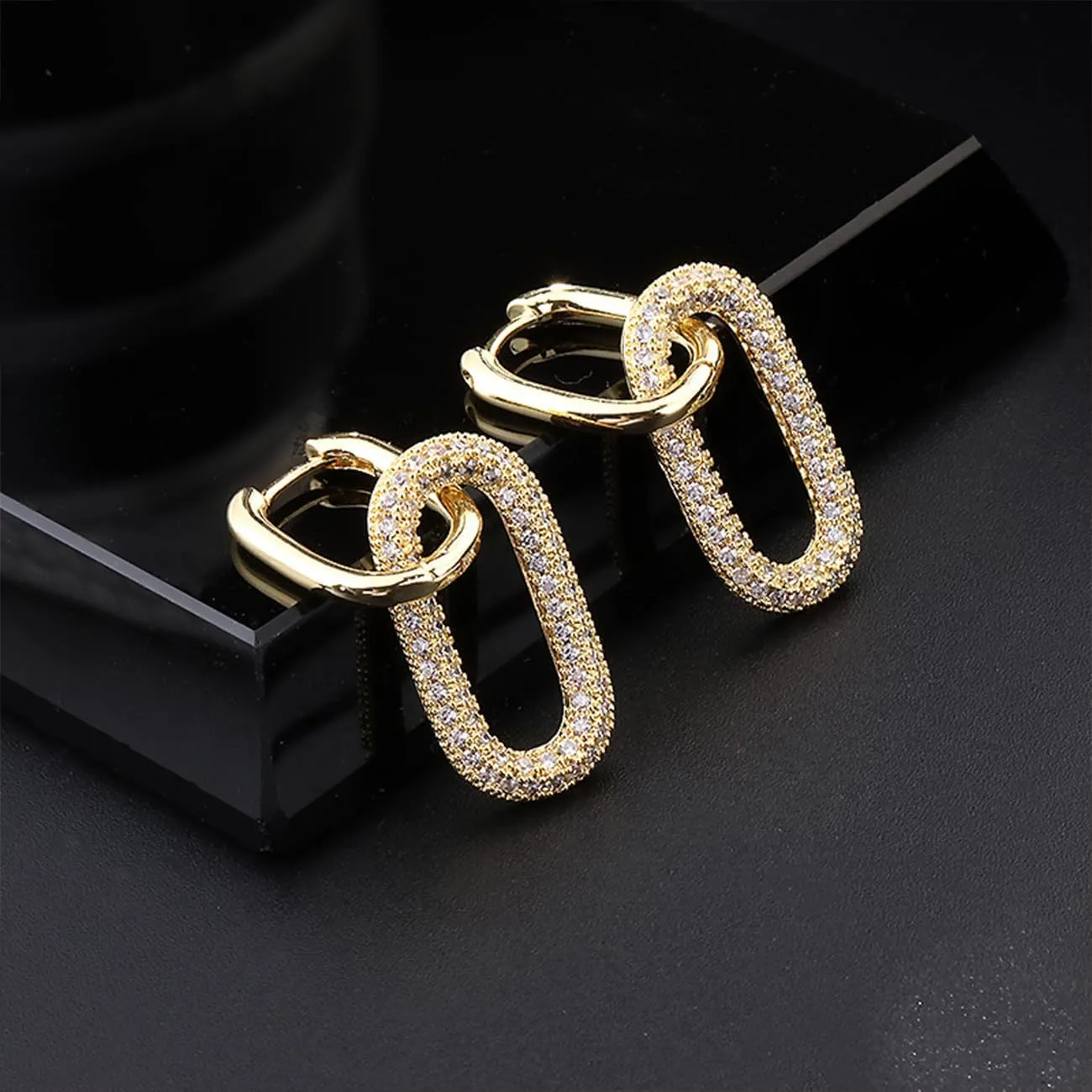 Gold Hoop Earrings Set for Women Chunky Hypoallergenic Open Huggie Hoops Earring Plated Stack Earring Lightweight Trendy Small Cute for Multiple Piercing