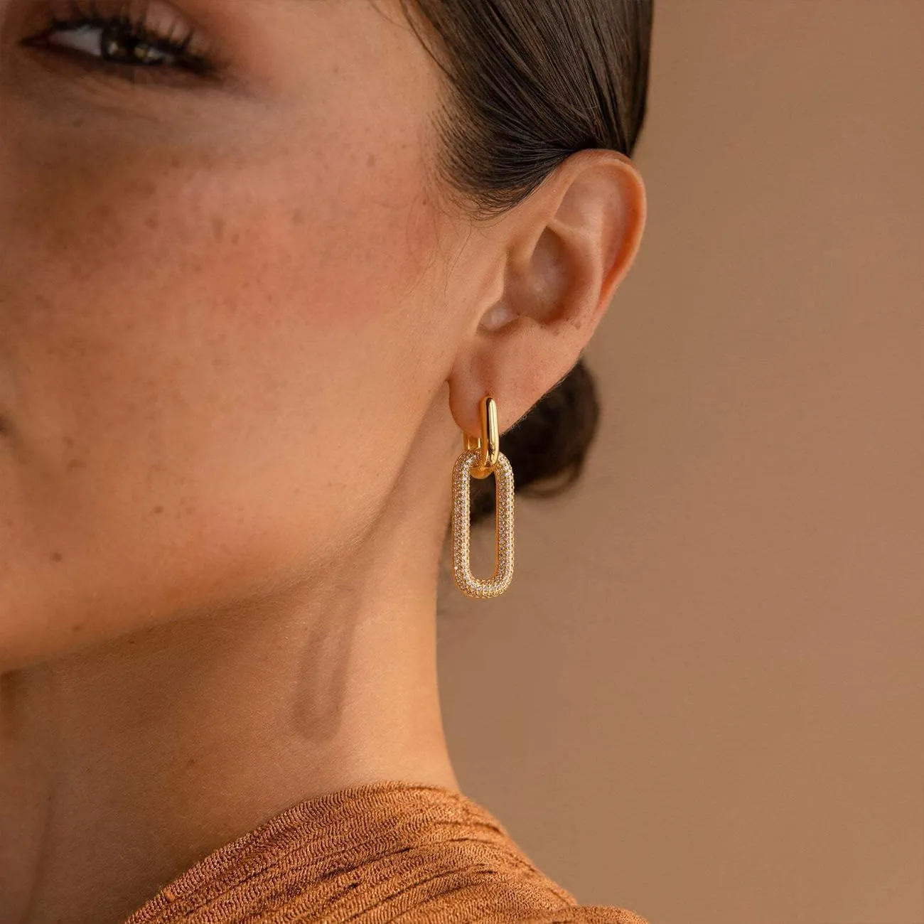 Gold Hoop Earrings Set for Women Chunky Hypoallergenic Open Huggie Hoops Earring Plated Stack Earring Lightweight Trendy Small Cute for Multiple Piercing