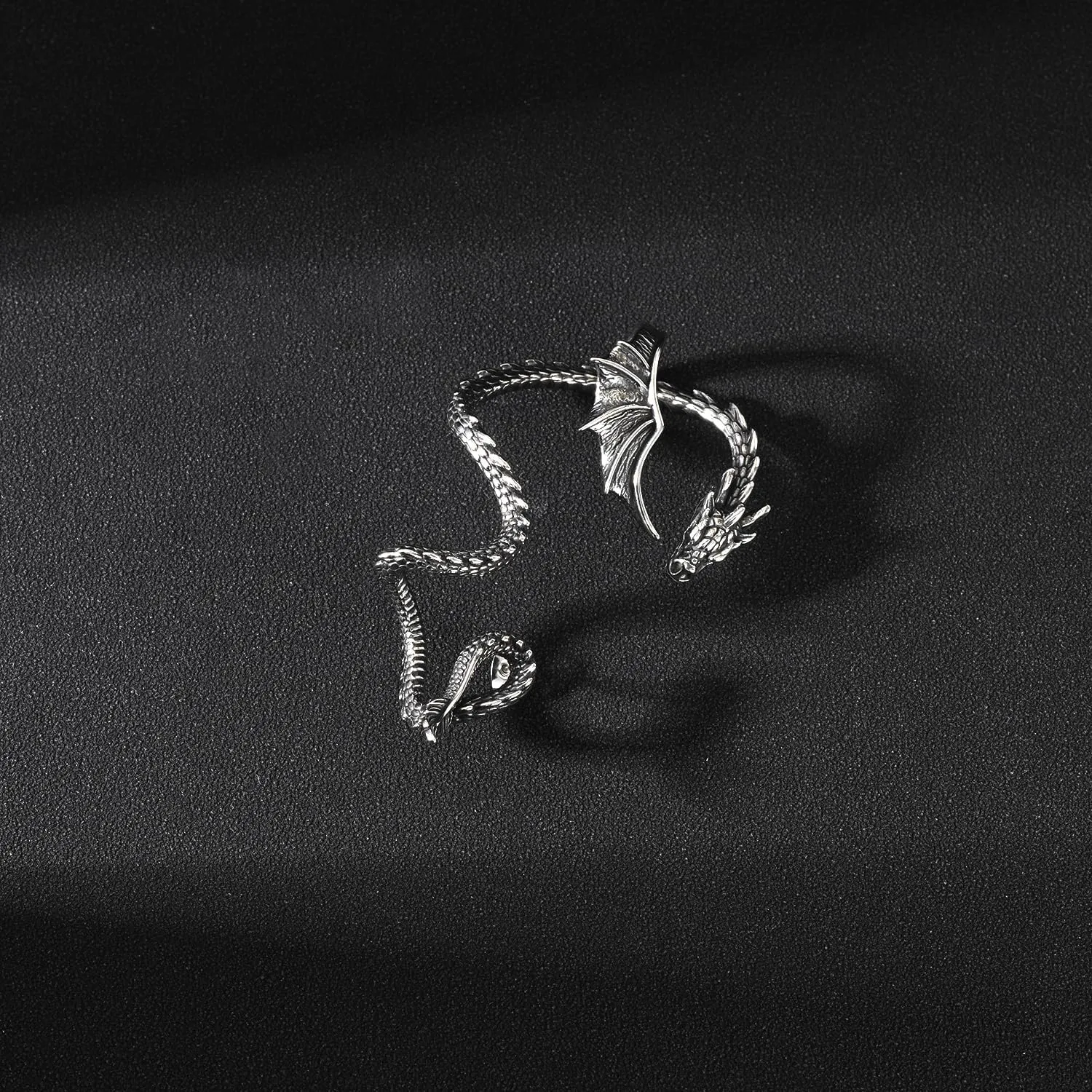 Gothic Dragon Ear Cuff - 1pcs Retro Silver Punk Hip Hop Stainless Steel Snake Dragon Cuff Earring Cartilage Climber Ear Wrap Ear Earrings Stud Wrap Snake Earrings for Women or Men