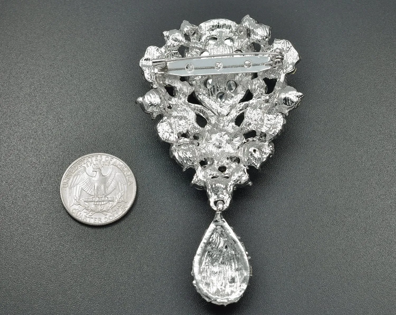 Gyn&Joy Women's Austrian Crystal Bouquet Flower Teardrop Large Gorgeous Brooch Pin