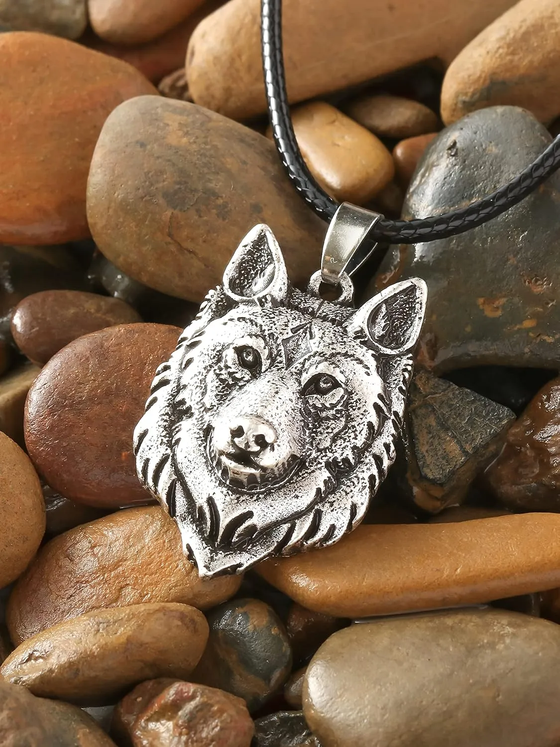 HAQUIL Wolf Necklace, Tribal Wolf Head Pendant, Animal Totem Jewelry Gift for Men and Women