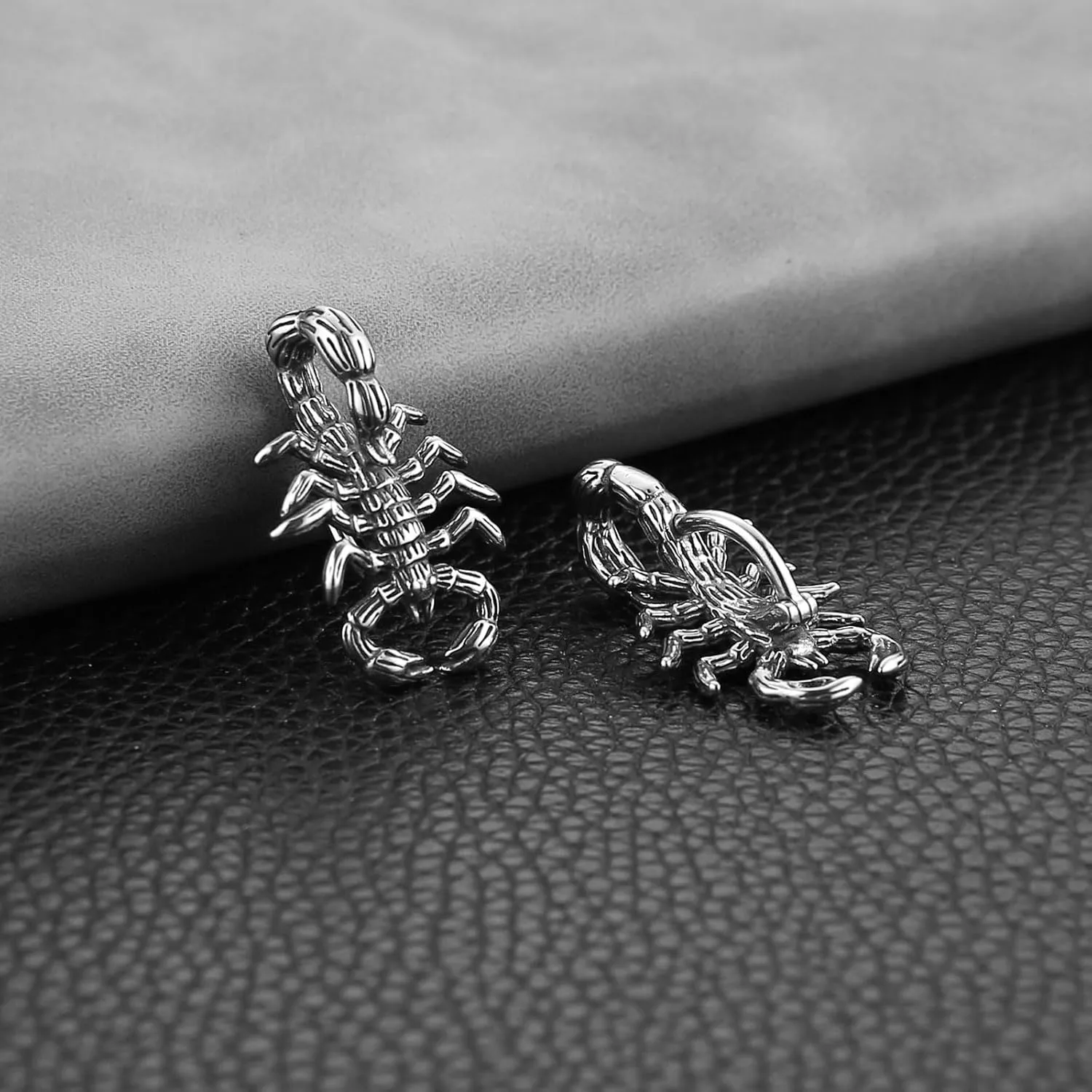 HZMAN Clicker Belly Button Ring for Women 316L Surgical Steel Belly Rings Gothic Reverse Navel Rings Body Belly Piercing Jewelry