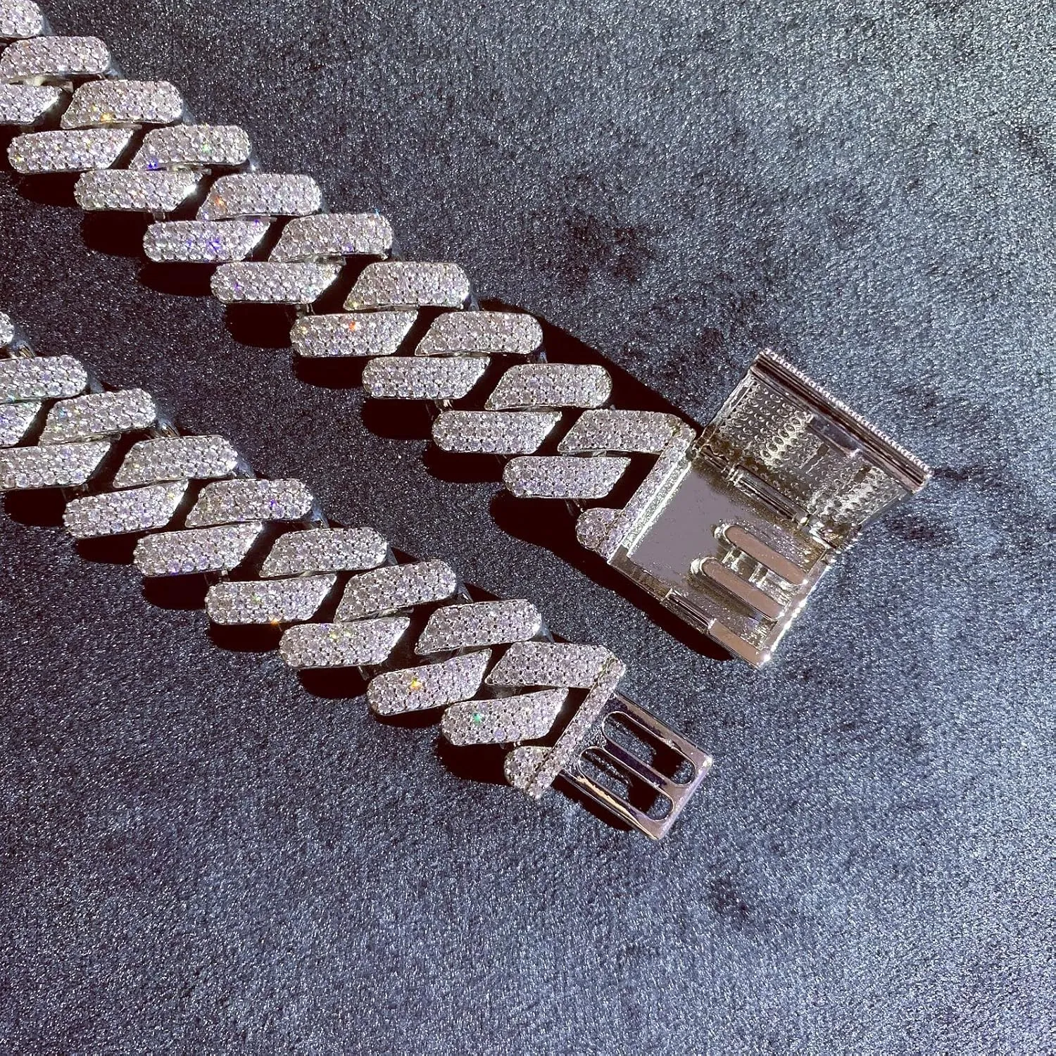 ICEDIAMOND 20MM Hip Hop Iced Out Miami Cuban Link Chain Necklace, 14K Gold Plated Bling CZ Bling Diamond Choker Heavy Cuban Necklace, Luxury Trend Jewelry Gift for Men