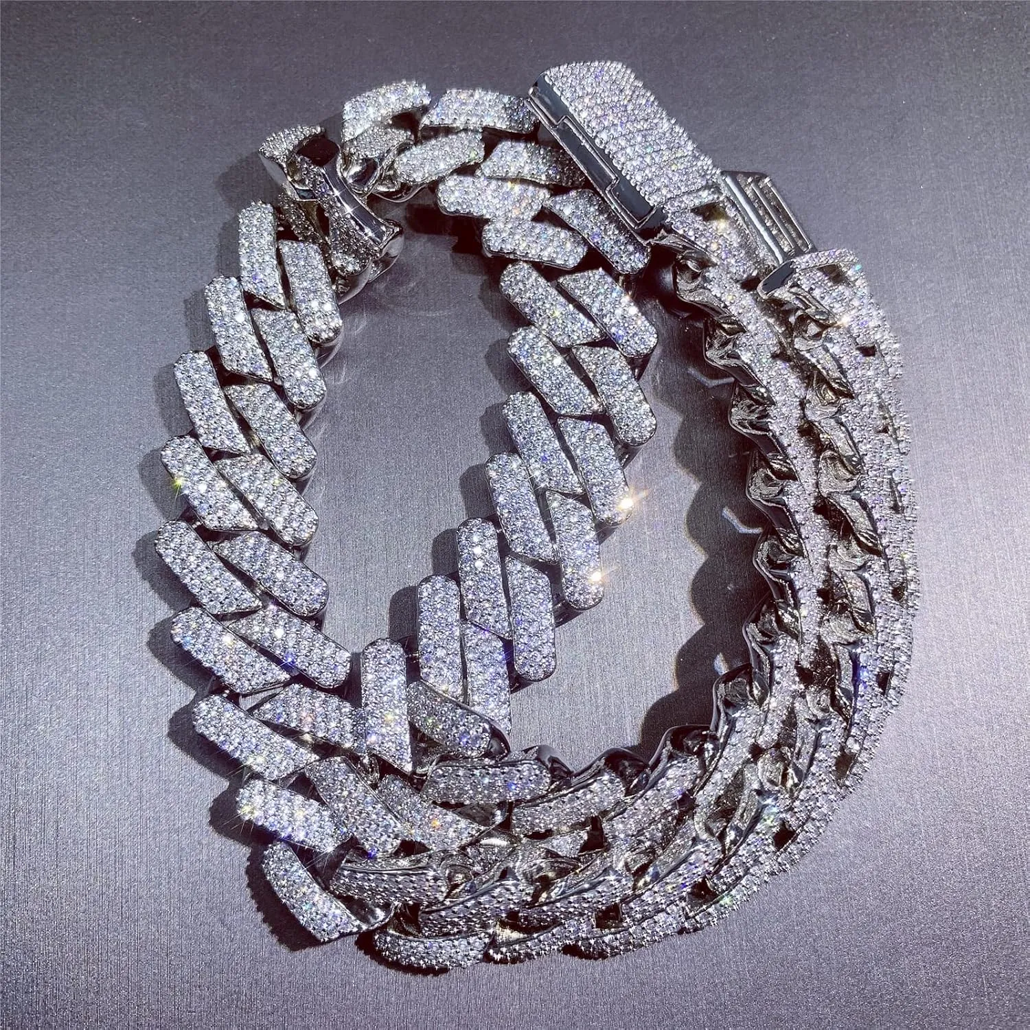 ICEDIAMOND 20MM Hip Hop Iced Out Miami Cuban Link Chain Necklace, 14K Gold Plated Bling CZ Bling Diamond Choker Heavy Cuban Necklace, Luxury Trend Jewelry Gift for Men
