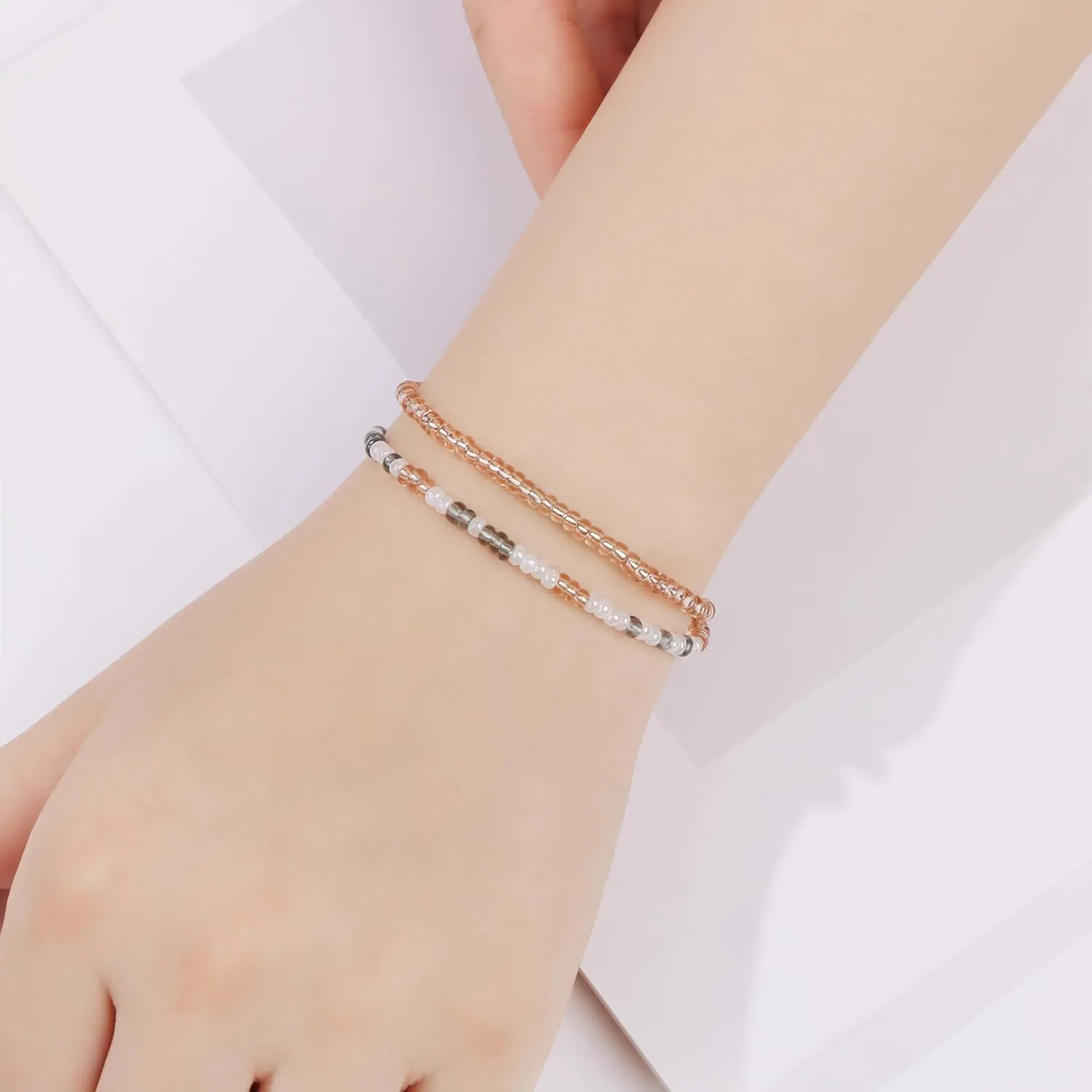 JoycuFF      Inspirational Gifts Beads Bracelets for Women Encouragement Birthday Gifts for Daughter Sister Niece Granddaughter Mom Best Friend