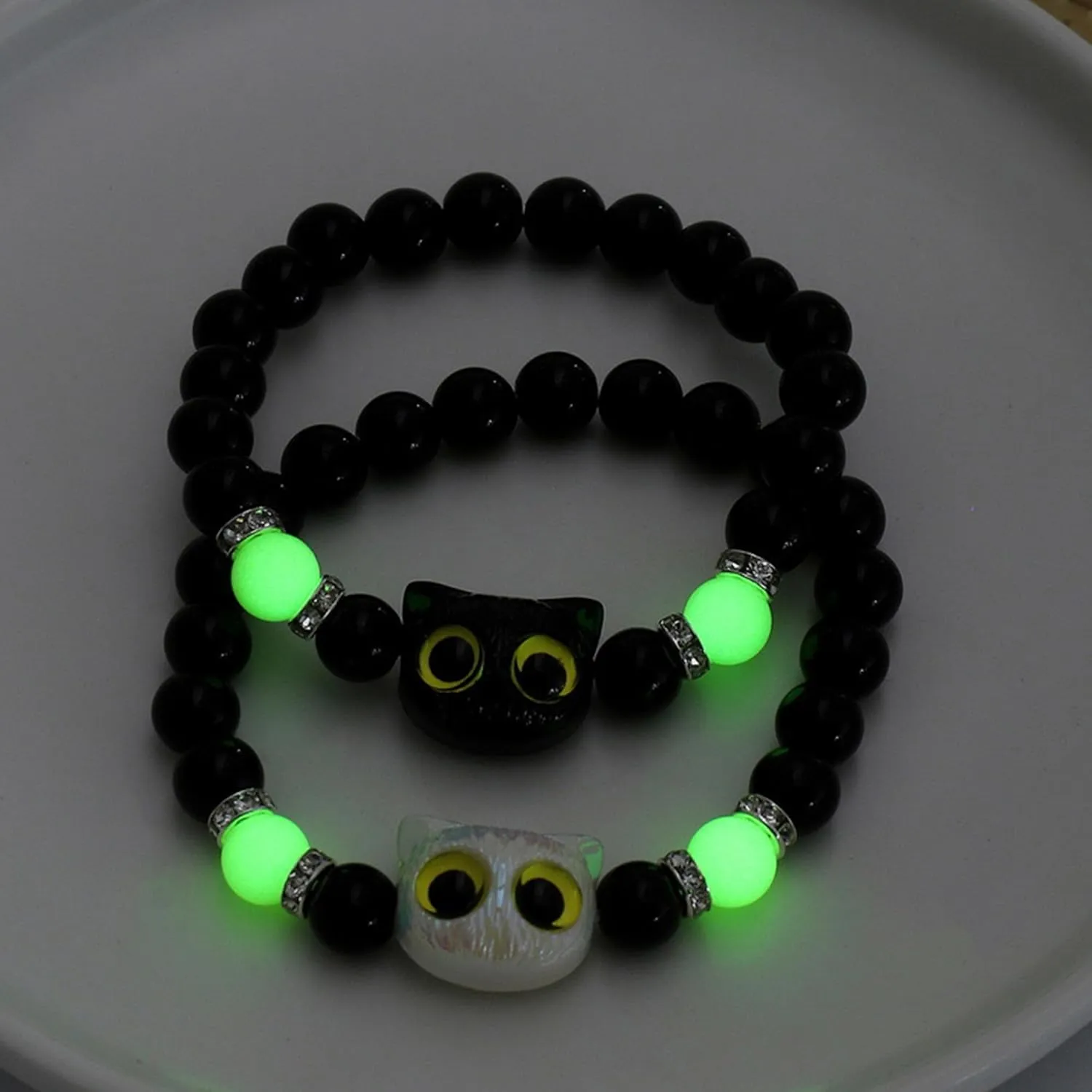 Luminous Cat Bracelets, Cute Beaded Bracelet, Resin Hand Chain Craftsmanship Comfortable Fit Jewelry Gift for Women