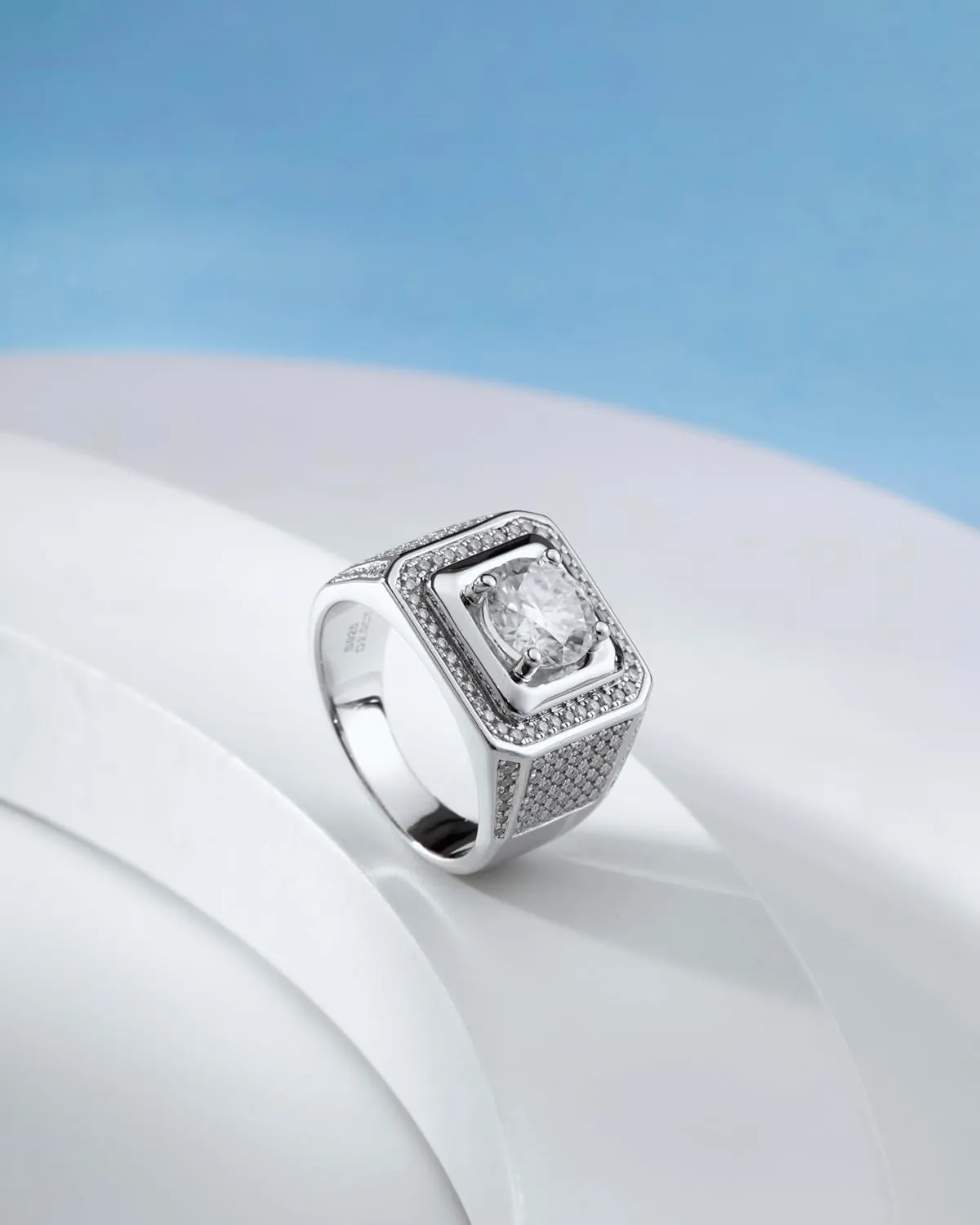 Men Moissanite Ring 2-5 Carats Solitaire Moissanite Wedding Sterling Silver with 18K White Gold Plated D Color VVS1 Clarity Brilliant Round Cut Moissanite Engagement Anniversary Jewelry for Men Size 7-12