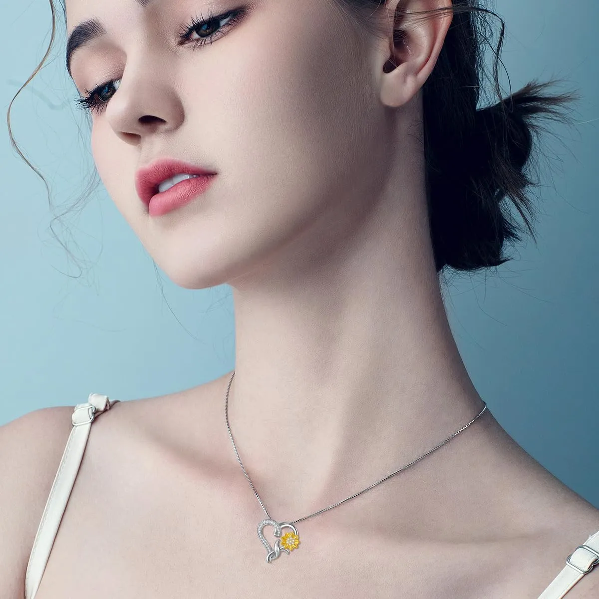 Moissanite Sunflower Heart Necklace for Women, You Are My Sunshine Pendant 925 Sterling Silver 18k Gold Plated Love Heart Jewelry Gift for Her,Wife, Mom, Sister 18" 2"