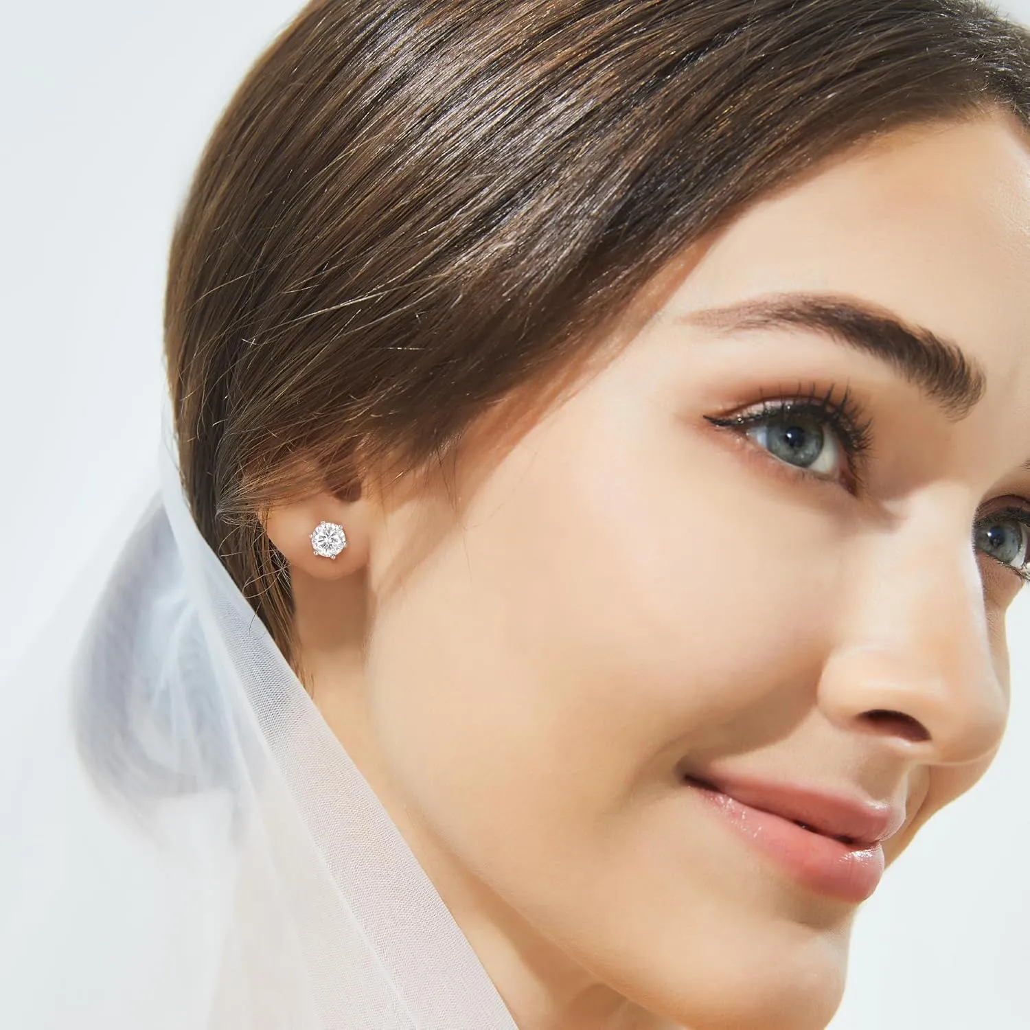 MomentWish Moissanite Earrings, Birthday Gifts for Her, Simulated Diamond Stud Earrings for Women, 925 Sterling Silver Studs Jewelry Gift for Anniversary Christmas