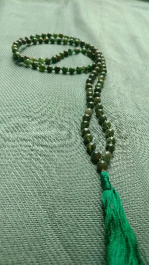 Natural Green Jade 6mm 108 Mala Beads, Spiritual, Meditation Beads, Reiki, Japa Mala, Buddhist Prayer Beads, Yoga Bracelet, healing beads LKMALA-RRGU-546