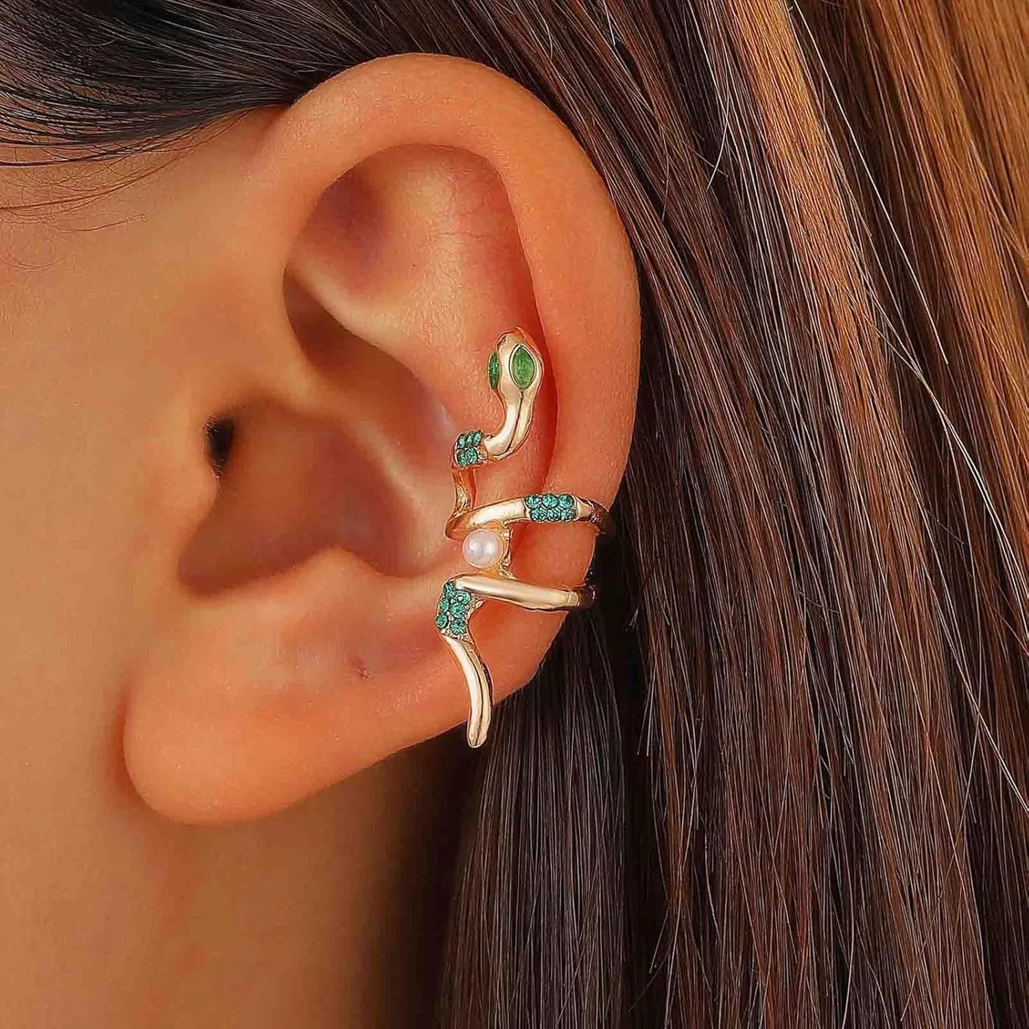 Punk CZ Emerald Snake Wrap Cuff Earrings Green Crystal Pearl Serpent Earring Climber Cartilage Ear Clip Gold Animal Snake Non Pierced Earrings Jewelry for Women