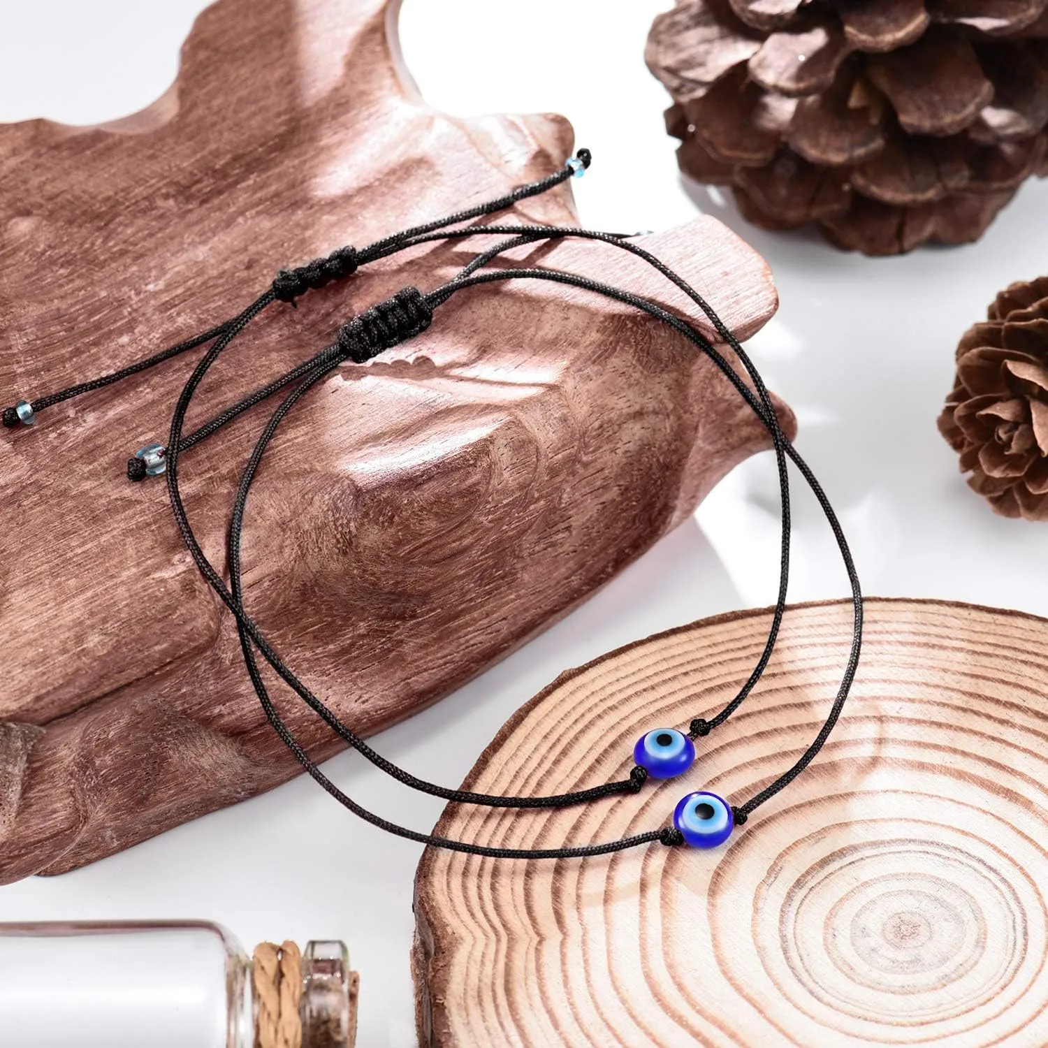 Shonyin Handmade Evil Eye Bracelets Set with Card Red String Bracelet Kabbalah Protection Luck Amulet for Women Men Family Friends