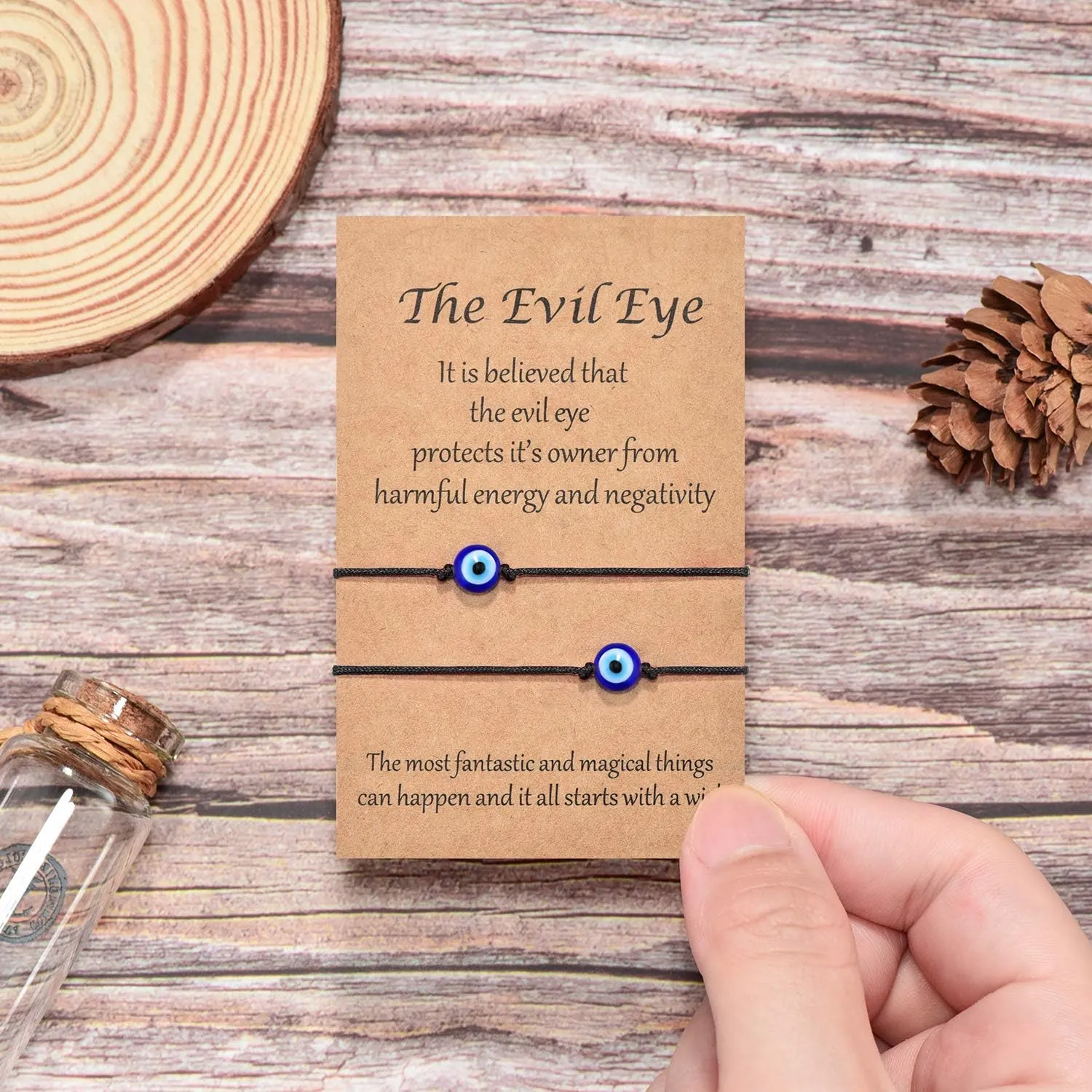 Shonyin Handmade Evil Eye Bracelets Set with Card Red String Bracelet Kabbalah Protection Luck Amulet for Women Men Family Friends