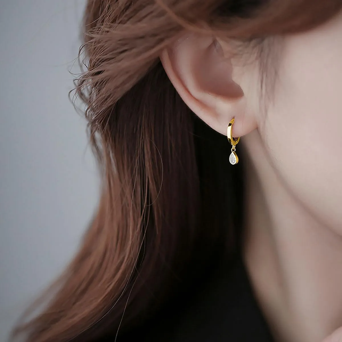 SLUYNZ 925 Sterling Silver Teardrop Small Hoop Earrings for Women Teens CZ Droplet Huggie Earrings with Diamond Dangle