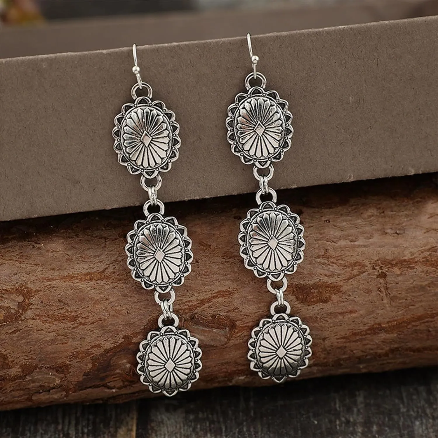 Western Earrings Outfit for Women Oval Silver Earrings Dangle Turquoise Western Jewelry Country Concert Outfits for Women Dress