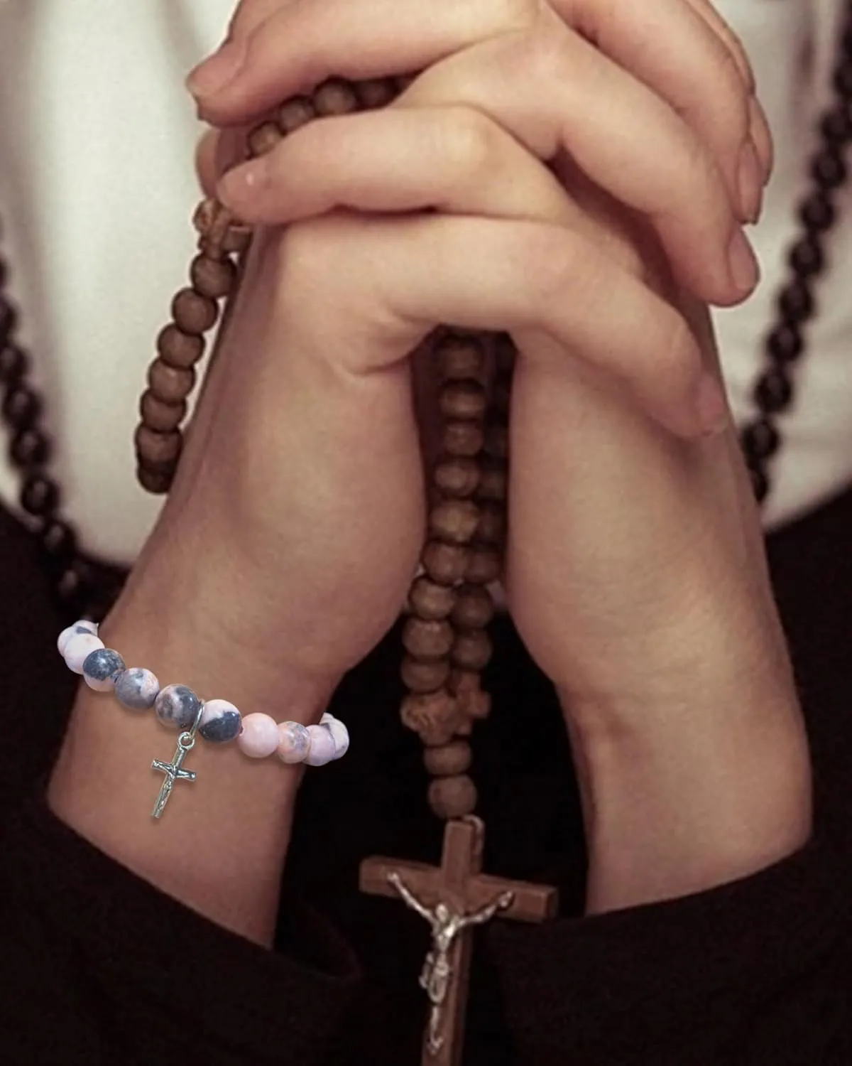 WWJD What Would Jesus Do Serenity Prayer Christian Religious Cross Bracelet for Women Teen Girls Gifts Jewelry